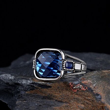 ZİRKON TAŞLI MODEL 925 AYAR GÜMÜŞ ERKEK YÜZÜK