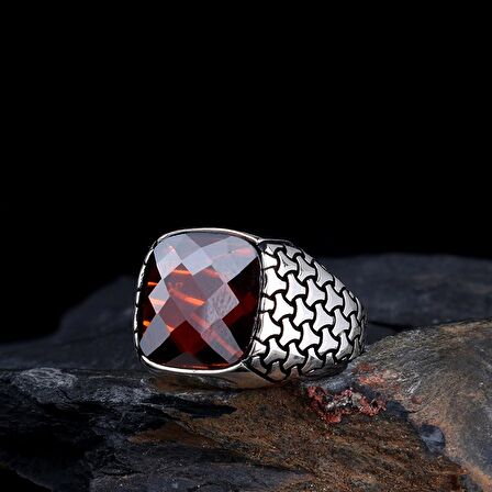 KIRMIZI RENK ZİRKON TAŞLI 925 AYAR GÜMÜŞ ERKEK YÜZÜK