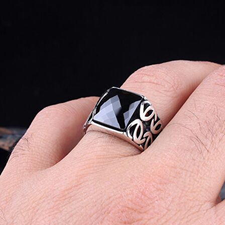 SİYAH RENK ZİRKON TAŞLI 925 AYAR GÜMÜŞ ERKEK YÜZÜK