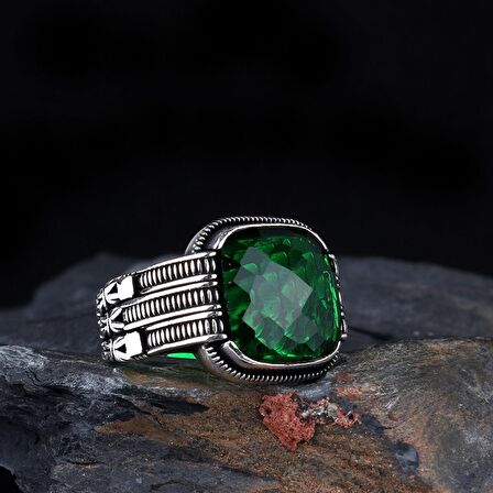 YEŞİL RENK ZİRKON TAŞLI ERKEK GÜMÜŞ YÜZÜK