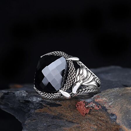 SİYAH RENK ZİRKON TAŞLI KARTAL MOTİF GÜMÜŞ YÜZÜK