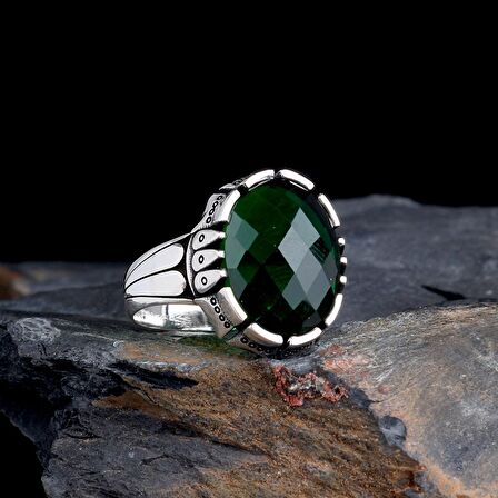 ZİRKON TAŞLI OVAL MODEL 925 AYAR GÜMÜŞ ERKEK YÜZÜK