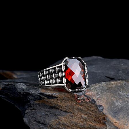 ZİRKON TAŞLI MODEL 925 AYAR GÜMÜŞ ERKEK YÜZÜK