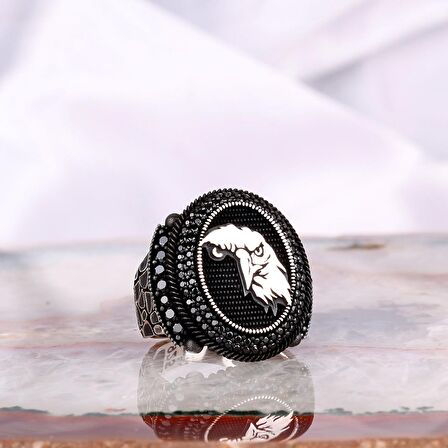 925 AYAR GÜMÜŞ KARTAL MOTİFLİ MİKRO TAŞLI ERKEK YÜZÜK