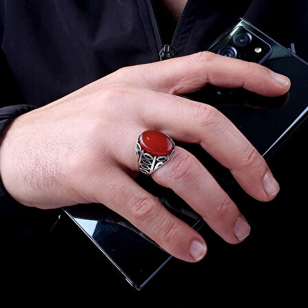 AKİK TAŞLI OVAL MODEL 925 AYAR GÜMÜŞ ERKEK YÜZÜK