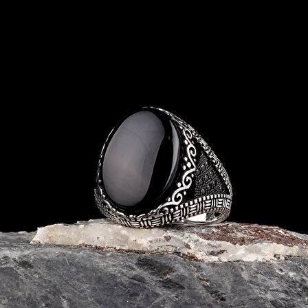 925 Ayar Gümüş Onix Taşlı Oval Model Erkek Yüzük