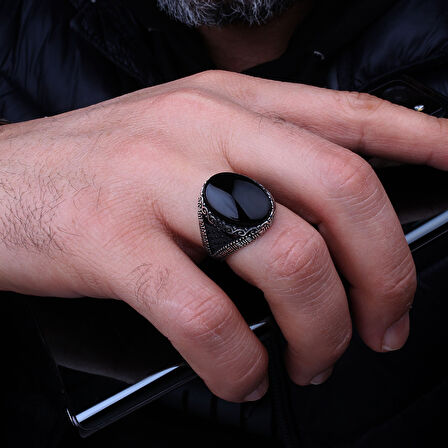 925 Ayar Gümüş Onix Taşlı Oval Model Erkek Yüzük