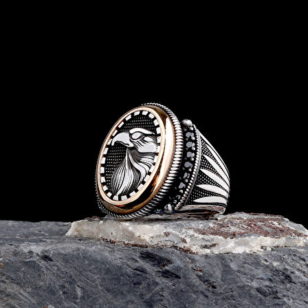 925 Ayar Gümüş Kartal Motifli Mikro Taşlı Model Erkek Yüzük