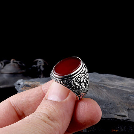 925 Ayar Gümüş Akik Taşlı Kalem İşleme Motifli Erkek Yüzük