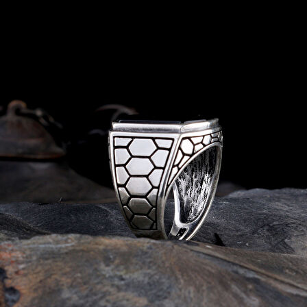 925 Ayar Gümüş Petek Model Onix Taşlı Erkek Yüzük