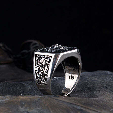 925 Ayar Gümüş Aslan Motifli Gümüş Erkek yüzük