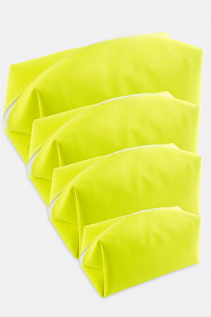 4 Adet El Tutmalı Makyaj Çantası