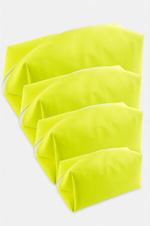 4 Adet El Tutmalı Makyaj Çantası