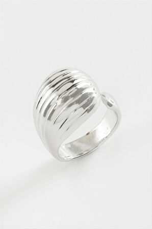 Çizgili Su Damlası Metal Yüzük