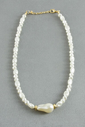 Oval Taşlı İnci  Kolye