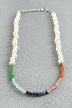 Renkli Doğaltaşlı İnci Kolye