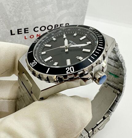 LEE COOPER SİYAH KADRAN TAKVİMLİ SANİYELİ ÇELİK ERKEK KOL SAATİ