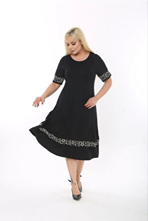 Kadın Siyah Kol ve Etek Ucu Desenli Büyük Beden Elbise