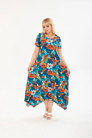 Kadın Büyük Beden Asimetrik Desenli Kısa Kollu Elbise