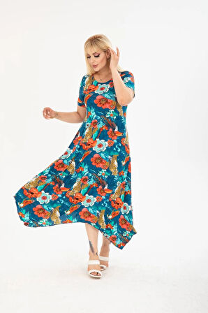 Kadın Büyük Beden Asimetrik Desenli Kısa Kollu Elbise