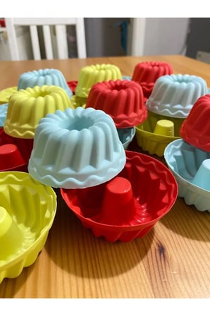 24'lü Yıkanabilir Mini Chef Göbekli Muffin Pişirme Kalıbı, Silikon Kek, Cupcake, Hamur Işi Kap