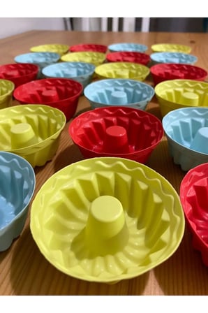 12'li Yıkanabilir Mini Chef Muffin Pişirme Kalıbı, Silikon Göbekli Kek, Cupcake, Hamur Işi Kap