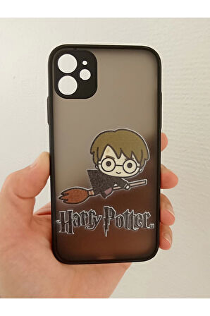 İPhone 11 Uyumlu Kamera Korumalı Harry Potter Kılıf Tuşları Renkli Hux Kapak