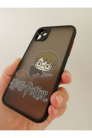 İPhone 11 Uyumlu Kamera Korumalı Harry Potter Kılıf Tuşları Renkli Hux Kapak