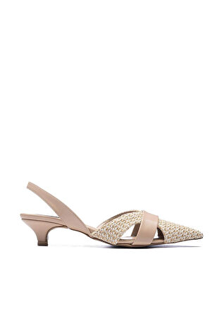 120 Kadın Hasır Örgülü Arkası Açık Sivri Burun Topuklu Ayakkabı