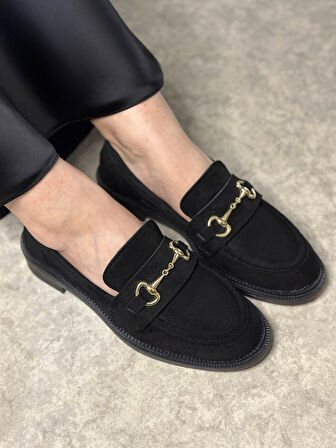 Günlük Kadın Siyah Loafer Klasik Desenli Taban Tokalı Oval Burunlu Makosen Ayakkabı 120