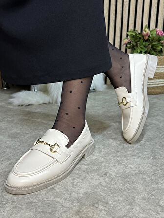 Günlük Kadın Siyah Loafer Klasik Desenli Taban Tokalı Oval Burunlu Makosen Ayakkabı 120