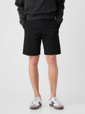 GAP V-9IN ESSENTIAL SHORT ERKEK SİYAH ŞORT   866125004