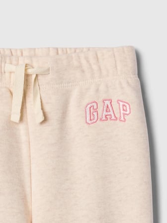 GAP Bej Kız Bebek Logo Kalp Desenli Pull-On Jogger Fleece Eşofman Altı