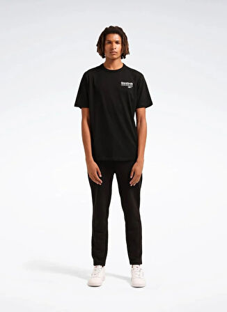 Reebok LC 7037 RI BRAND PROUD GFX SS TEE Siyah Yuvarlak Yaka Regular Fit Baskılı Erkek T-Shirt