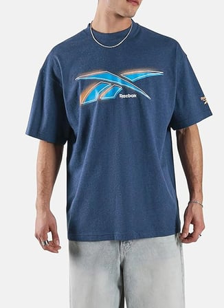 Reebok 100253015 80’S VECTOR T-SHIRT Lacivert Yuvarlak Yaka Regular Fit Baskılı Erkek T-Shirt
