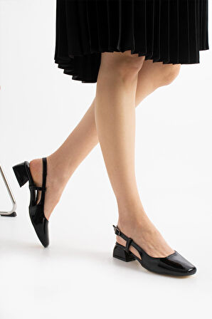 Kadın Kısa Kalın Topuk Atka Açık Günlük Ayakkabı