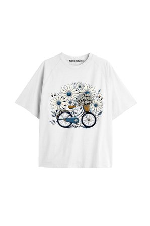 Kadın Çiçek  Özel Baskılı Renkli Oversize Penye Pamuklu Bisiklet Yaka T-Shirt