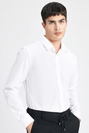 DeFacto %100 Pamuk Slim Fit Dar Kesim İtalyan Yaka Non Iron Ütü Gerektirmeyen Uzun Kollu Beyaz Gömlek A7803AX24SPWT32