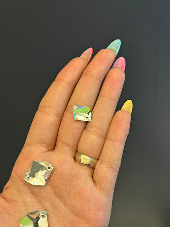 KRİSTAL DİKME TAŞ SET 1,5-1 CM 2X1.5 CM 3X2 CM