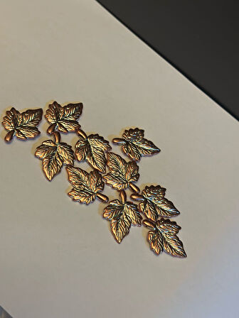 12 ADET BAKIR RENGİ PLASTİK YAPRAK DELİKLİ BONCUK 5X3 CM