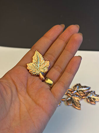 12 ADET BAKIR RENGİ PLASTİK YAPRAK DELİKLİ BONCUK 5X3 CM