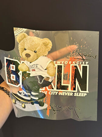 ÜTÜ İLE YAPIŞAN KAY KAY YAPAN AYI TRANSFER BASKI 22X19 CM