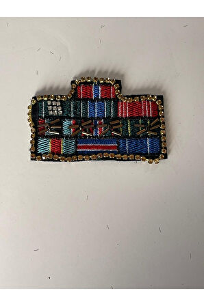9X6 CM DESENLİ ÇİZGİLİ TAŞLI VE BONCUKLU APLİKE YAMA ARMA 9X6 CM