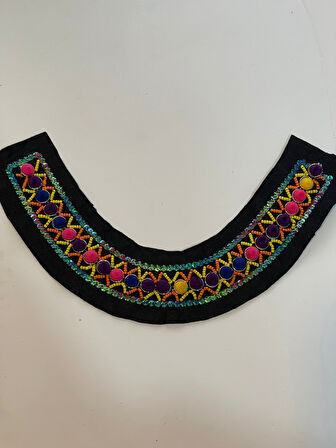 27X3  CM TAŞLI BONCUKLU TASARIM KIYAFET YAKA AKSESUARI APLİK DİKİŞ