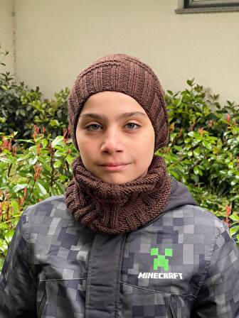 ÇOCUK BERE BOYUNLUK YUMUŞAK YÜN TAKIM