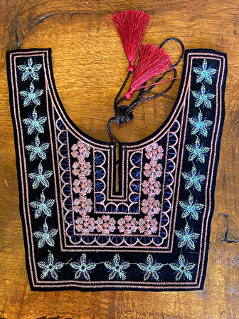 25x18 CM ETNİK BOHEM NAKIŞ İŞLEME YAKA ELBİSE YAKA BLUZ YAKA PÜSKÜLLÜ