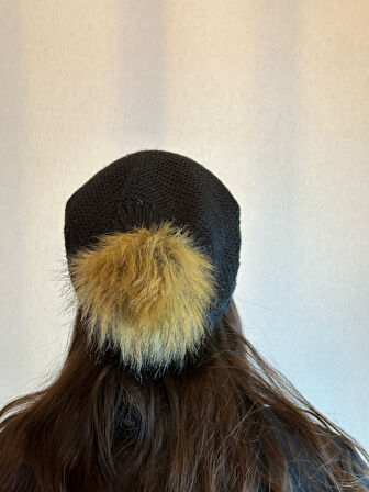 TAŞ İŞLEME PRINCESS YAZILI PONPONLU BERE KADIN BERE