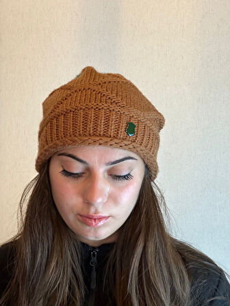 EL ÖRGÜSÜ TASARIM TRİKO KADIN BERE