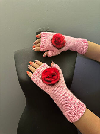 EL ÖRGÜSÜ PONPONLU PARMAKSIZ KADIN ELDİVEN