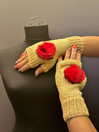 EL ÖRGÜSÜ PONPONLU PARMAKSIZ KADIN ELDİVEN